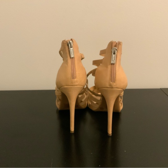LOVIN’ HEELS BY JESSICA SIMPSON - Picture 3 of 3
